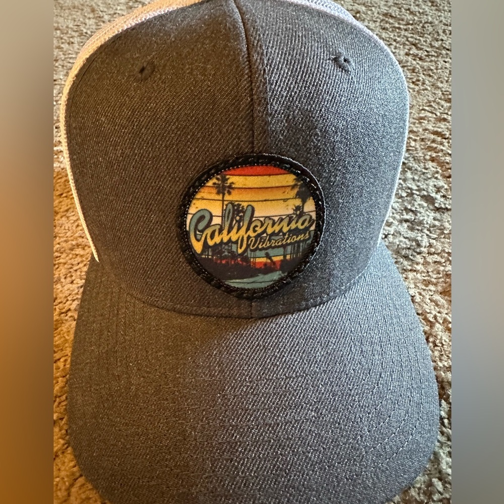 California Vibes hat